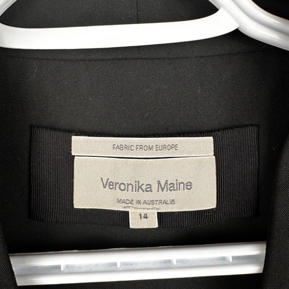 Veronika Maine Black Styles Blazer Made in Australia Fabric from Europe sz14 - Picture 3 of 9